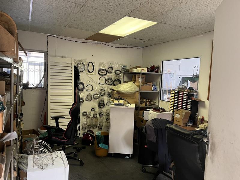 To Let commercial Property for Rent in Montague Gardens Western Cape